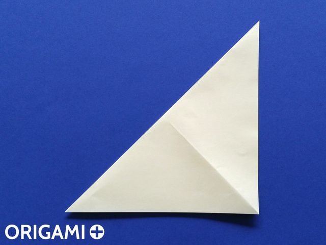 折り紙のユリ