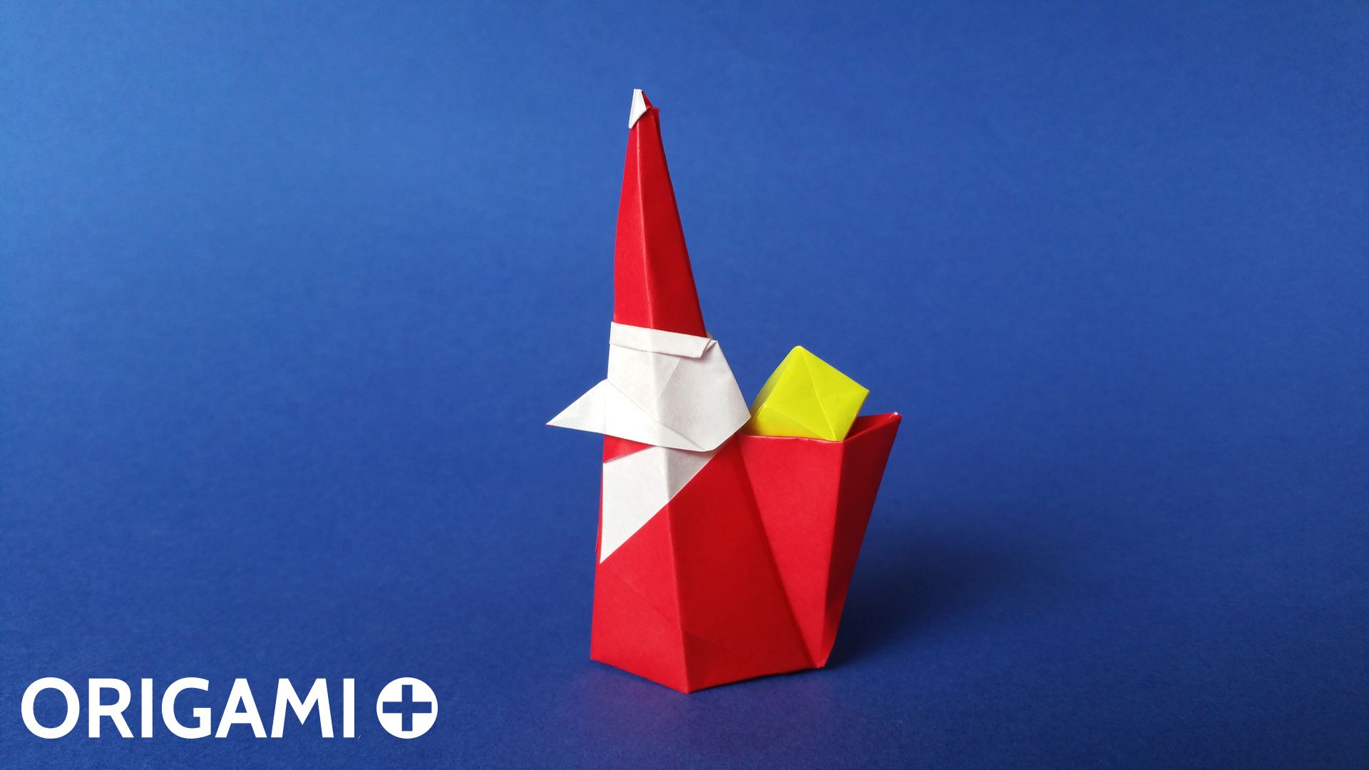 Origami Smiling Santa Claus